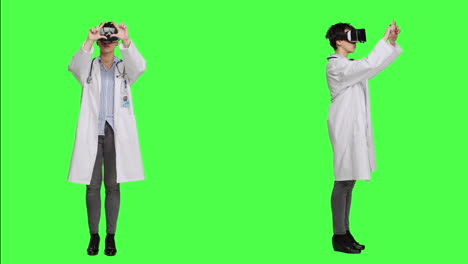 Médico-Consultando-A-Pacientes-Con-Gafas-Futuristas-De-Realidad-Virtual